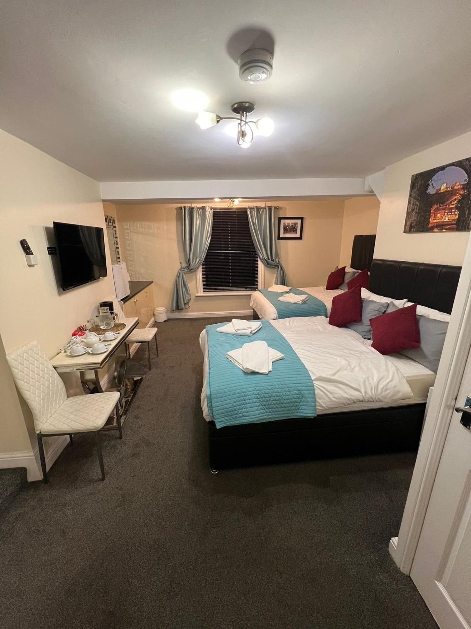 Abbey Holiday Accommodation ويتبي المظهر الخارجي الصورة